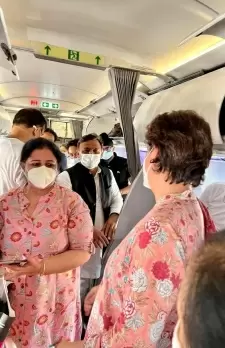 When Priyanka met Akhilesh on a Lucknow flight